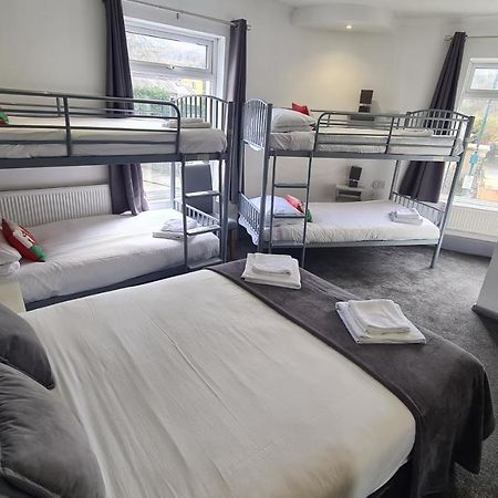 Y Gwynedd Inn ลานเบอริส ภายนอก รูปภาพ