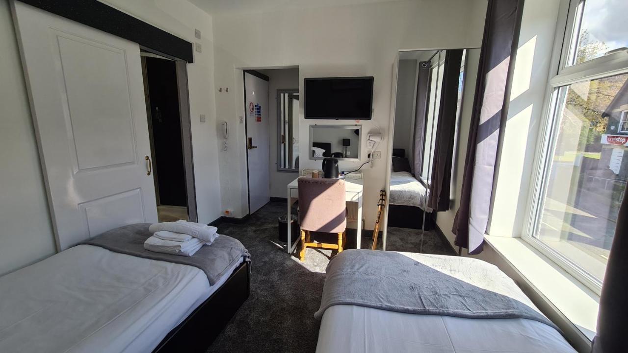 Y Gwynedd Inn ลานเบอริส ภายนอก รูปภาพ