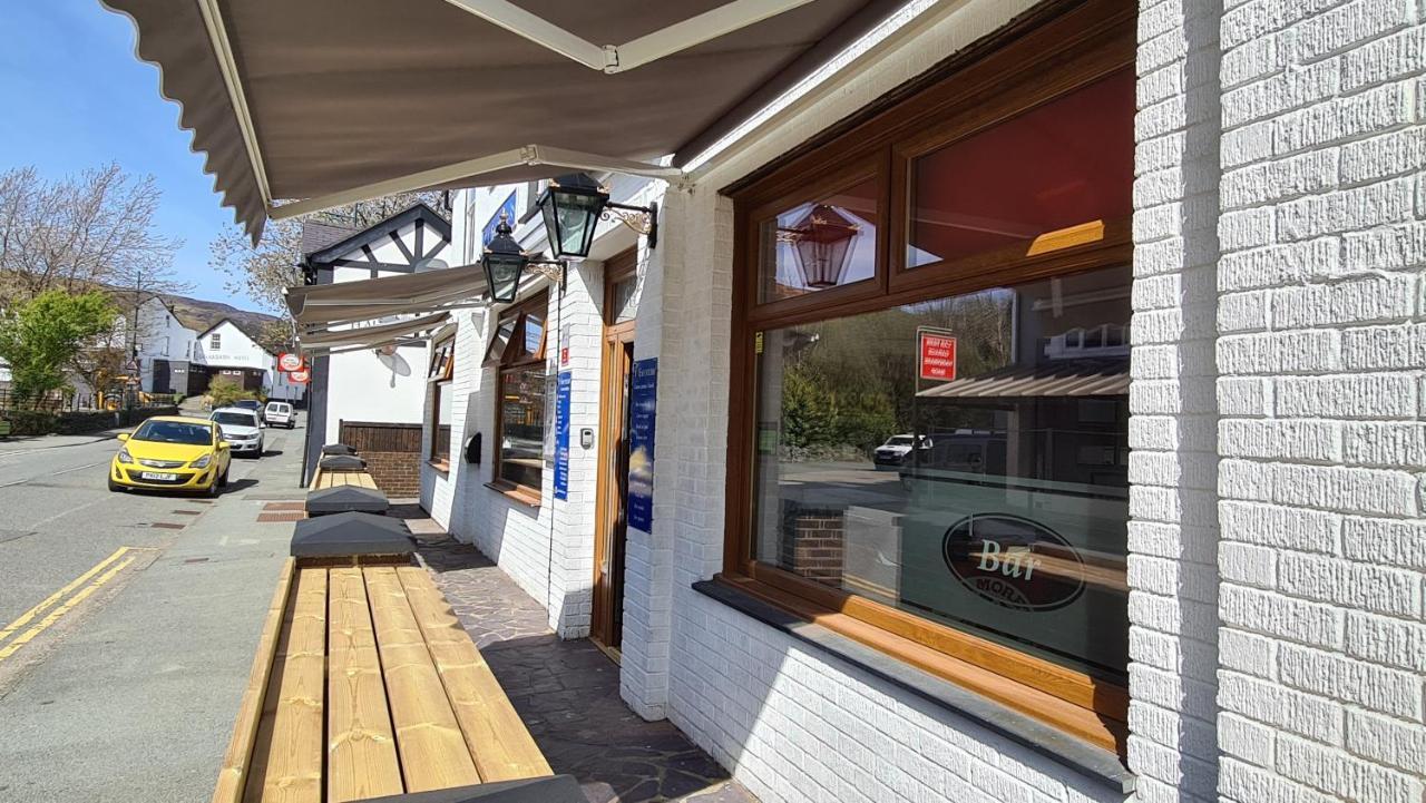 Y Gwynedd Inn ลานเบอริส ภายนอก รูปภาพ
