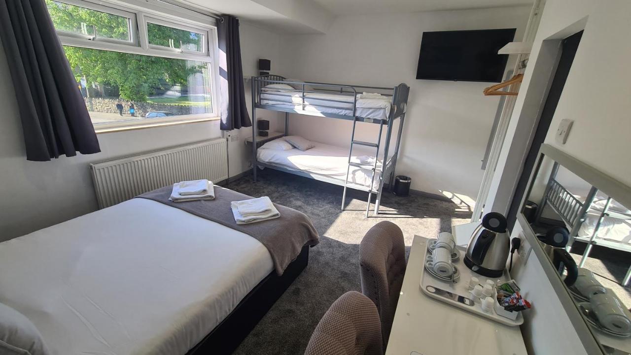 Y Gwynedd Inn ลานเบอริส ภายนอก รูปภาพ